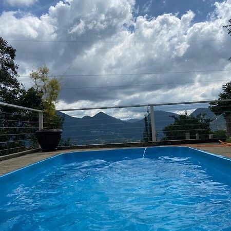 Casa Aconchegante Com Linda Vista A 5 Min Do Centro Villa Nova Friburgo Ngoại thất bức ảnh